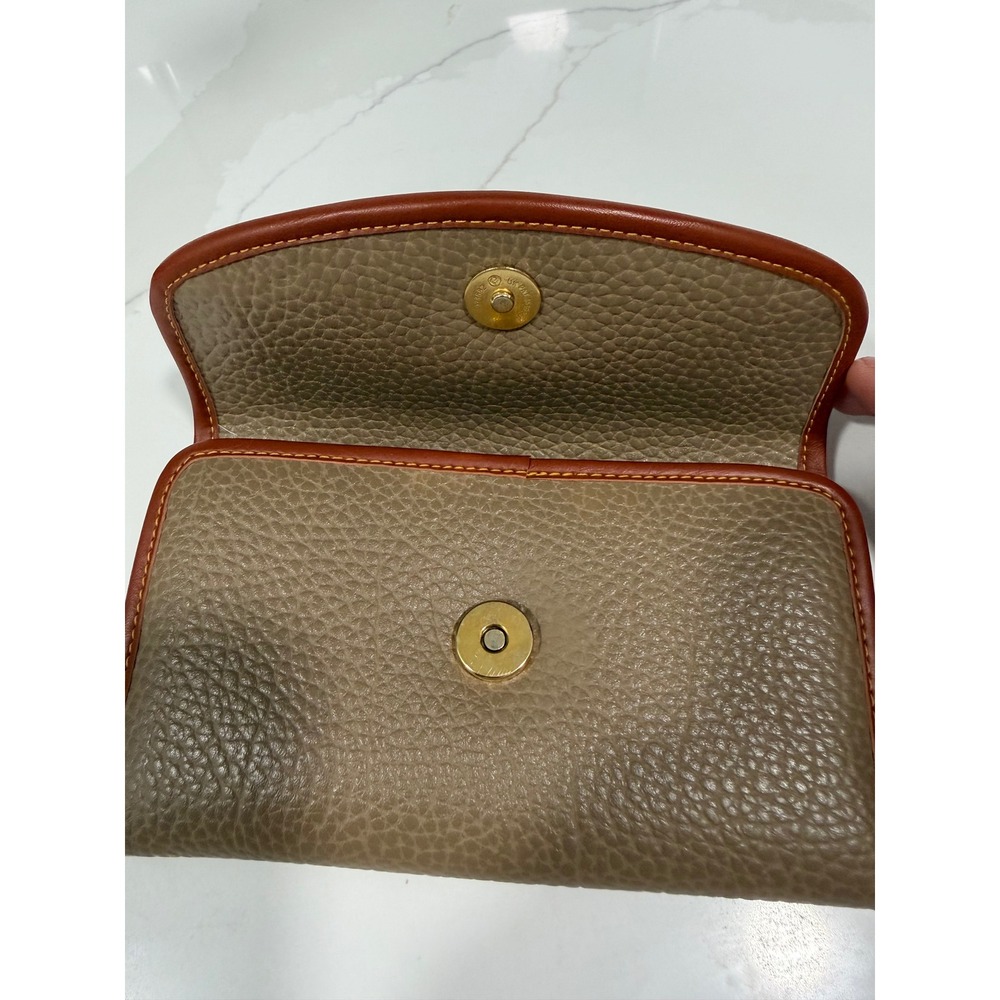 Dooney & Bourke Vintage All Weather Leather Checkbook Clutch Wallet Taupe Tan - Picture 4 of 9